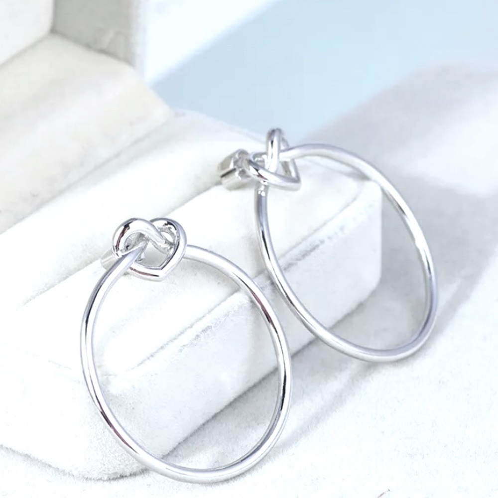 Kate Spade Earrings Loves Me Knot Hoop Silver